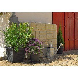 Arrêt produit par Usine Récupérateur d'eau Brick murale 300 litres coloris sable avec collecteur filtrant et robinet