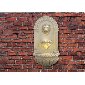 Fontaine de jardin : Fontaine murale Assoro Aquaarte Ubbink polyr&eacute;sine avec pompe et led t&ecirc;te de lion murale