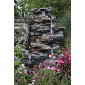 Fontaine de jardin : Grande cascade Bonorva haut 1.27 m Ubbink polyr&eacute;sine imitation bois avec pompe et led circuit ferm&eacute;