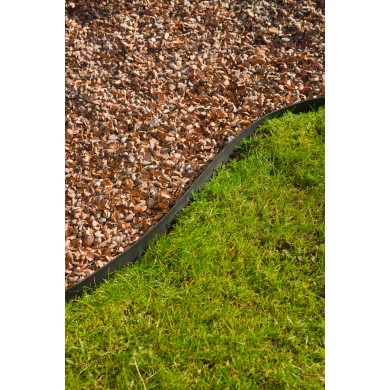 16 mètres de bordure à gazon Nature noir hauteur 4.5 cm 6040610