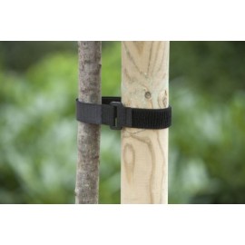 10 Colliers de tuteurage polyéthylène (PE) noir avec boucle en polypropylène (PP) noir son attache en velcro. 40 x 2,5 cm
